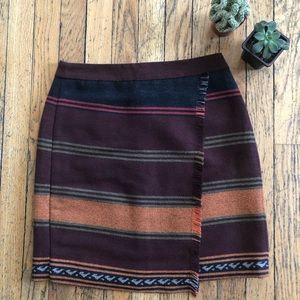 Loft - Holiday Mini Skirt - Size 0 Regular
